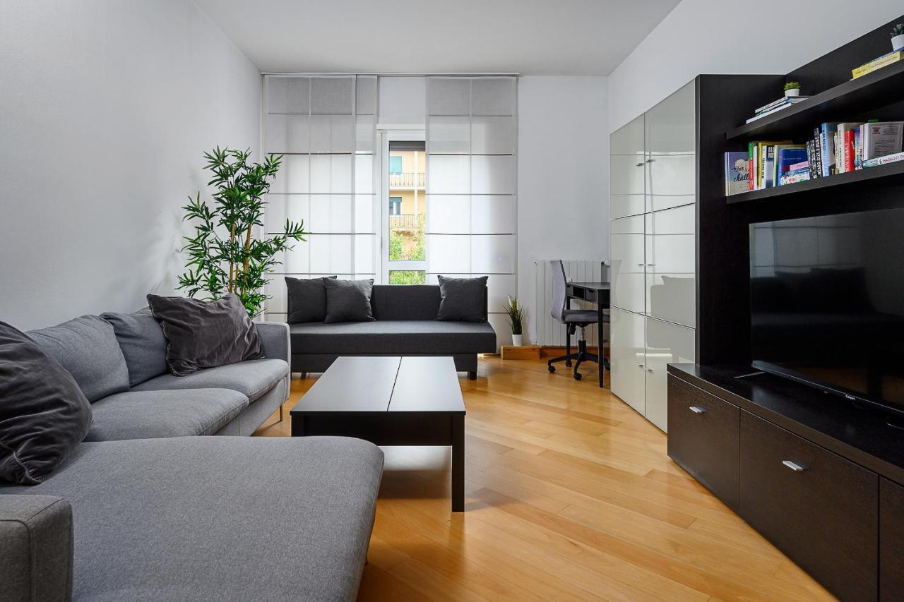 Stylish Condo Garibaldi Sempione 85M2 - Self Check-In Милан Экстерьер фото